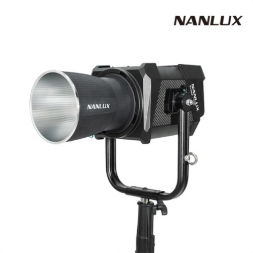 [NANLUX] 난룩스 Evoke1200 이보크1200w 스팟 LED 조명